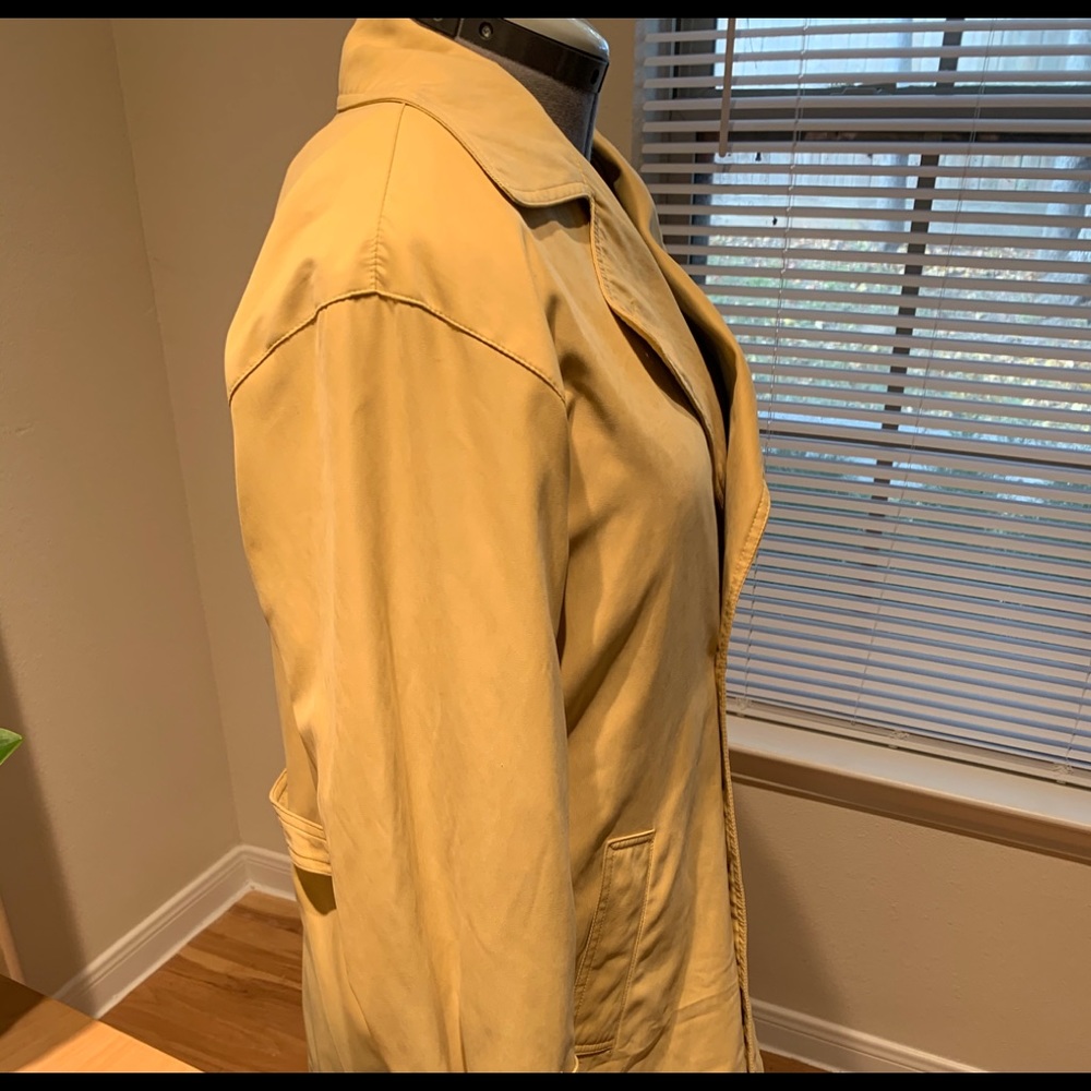 *SALE* Vintage 80's Larry Levine Trench 🍁🍂